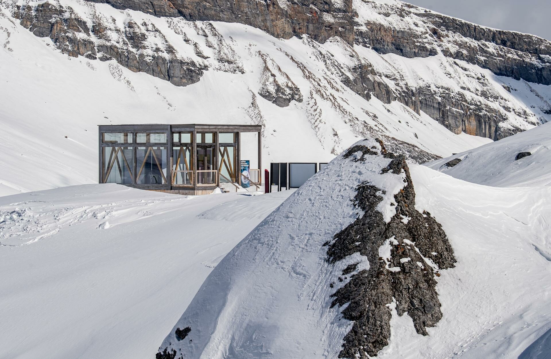 Das Besucher Pavillon ist auch im Winter für dich geöffnet.